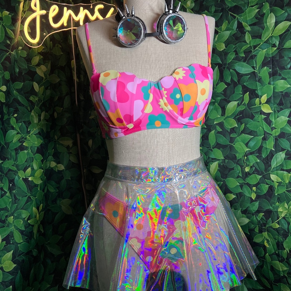 Iridescent Holographic High-Waisted Skirt – Festival & Rave Wear